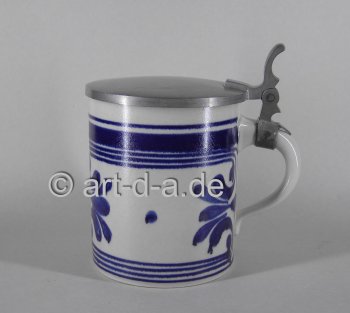Bierkrug mit Zinndeckel